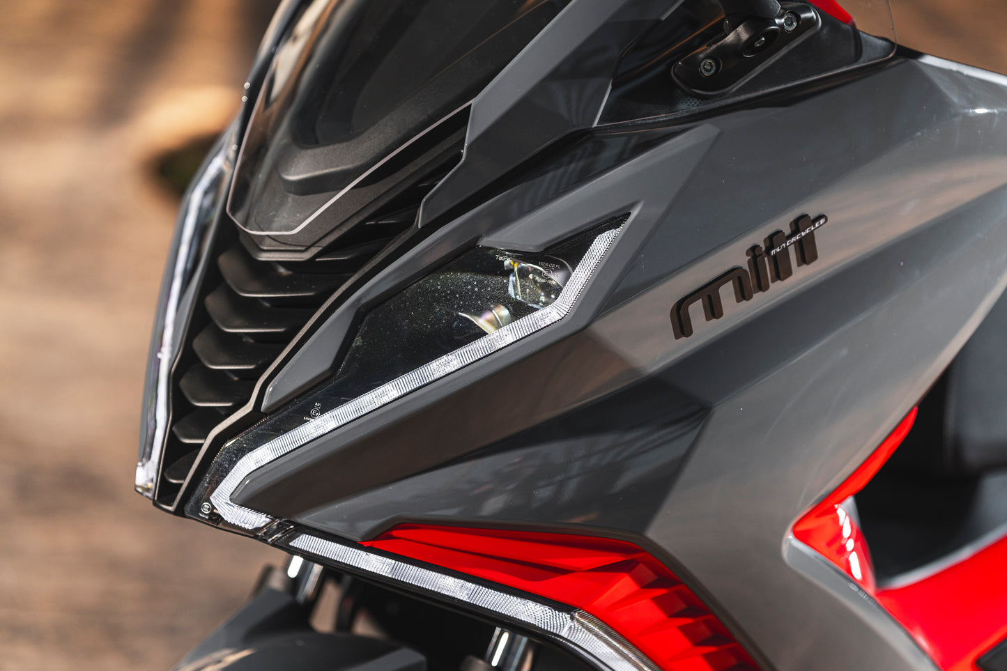 MITT 300 GT-MAX